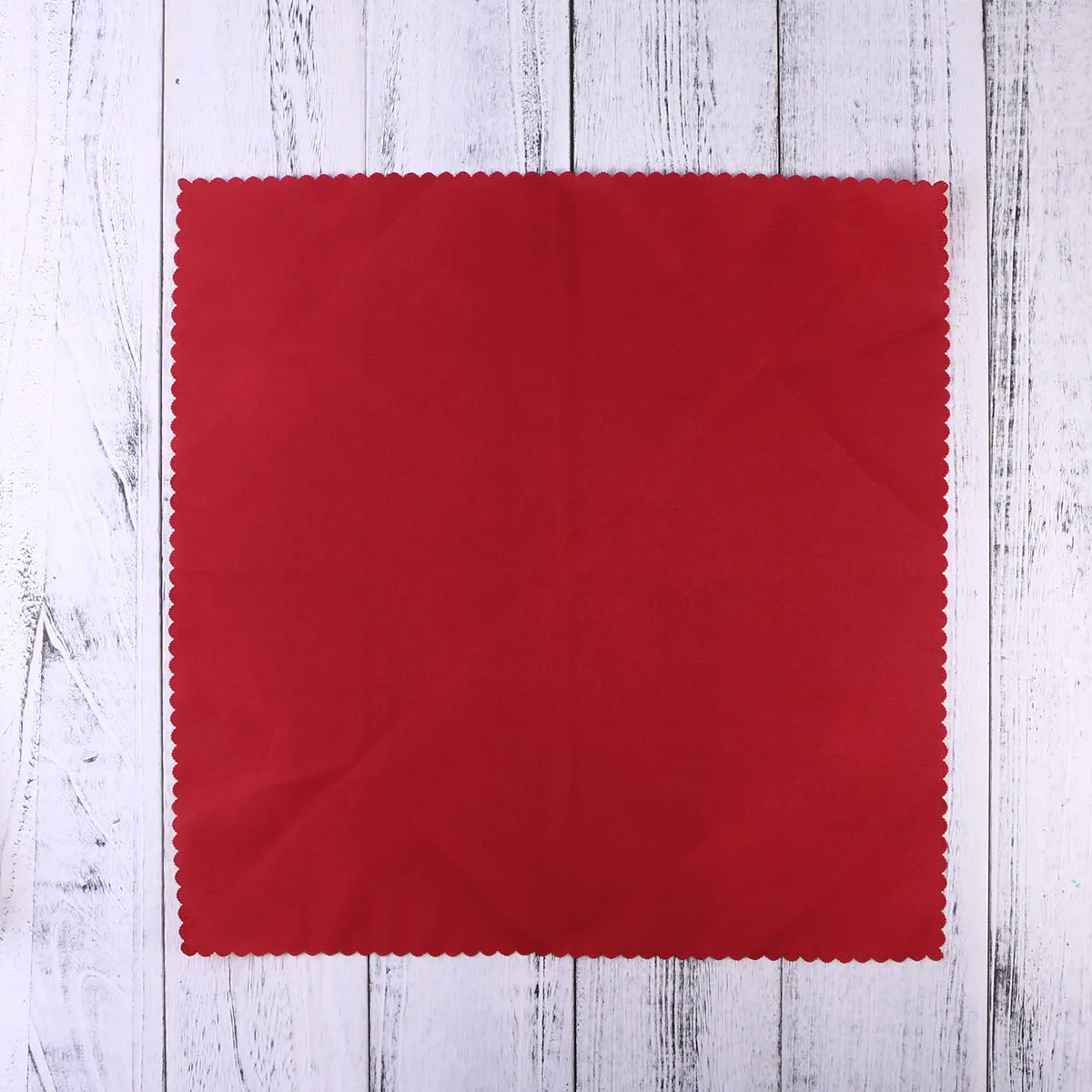10Pcs Dinner Napkins with Wave Lace Dining Table Decorations for Restaurant Coffee Home (Red)