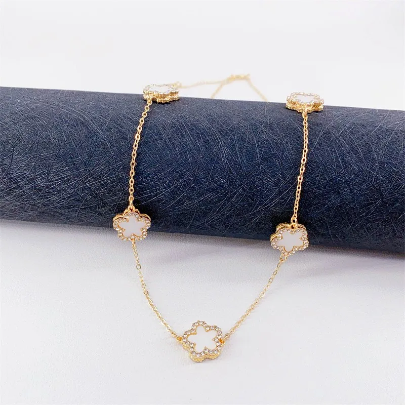 Multi Style Zircon Inlaid Plum Blossom Fashionable Temperament Light Luxury Women's Bracelet image 2