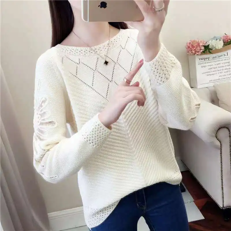 Sweater knit sweater women\'s top 2022 spring dress new loose-fitting hollow-sleeved lace bottoms thin-fitting