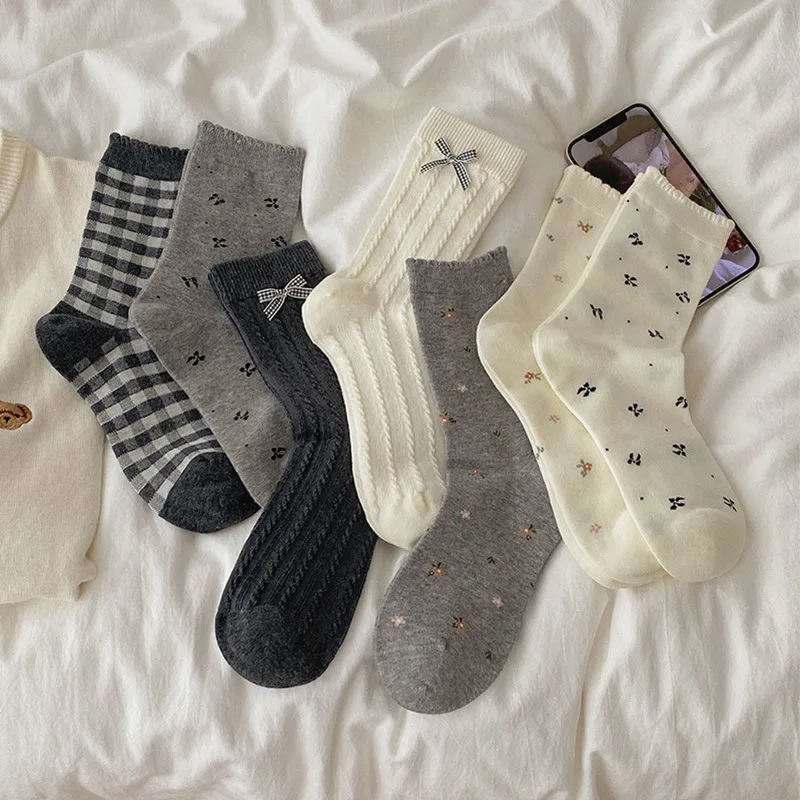 1/7 pairs New Spring Autumn Elegant Simple Bow Socks Fashionable Versatile Stacking Socks Casual Comfortable Women's Socks