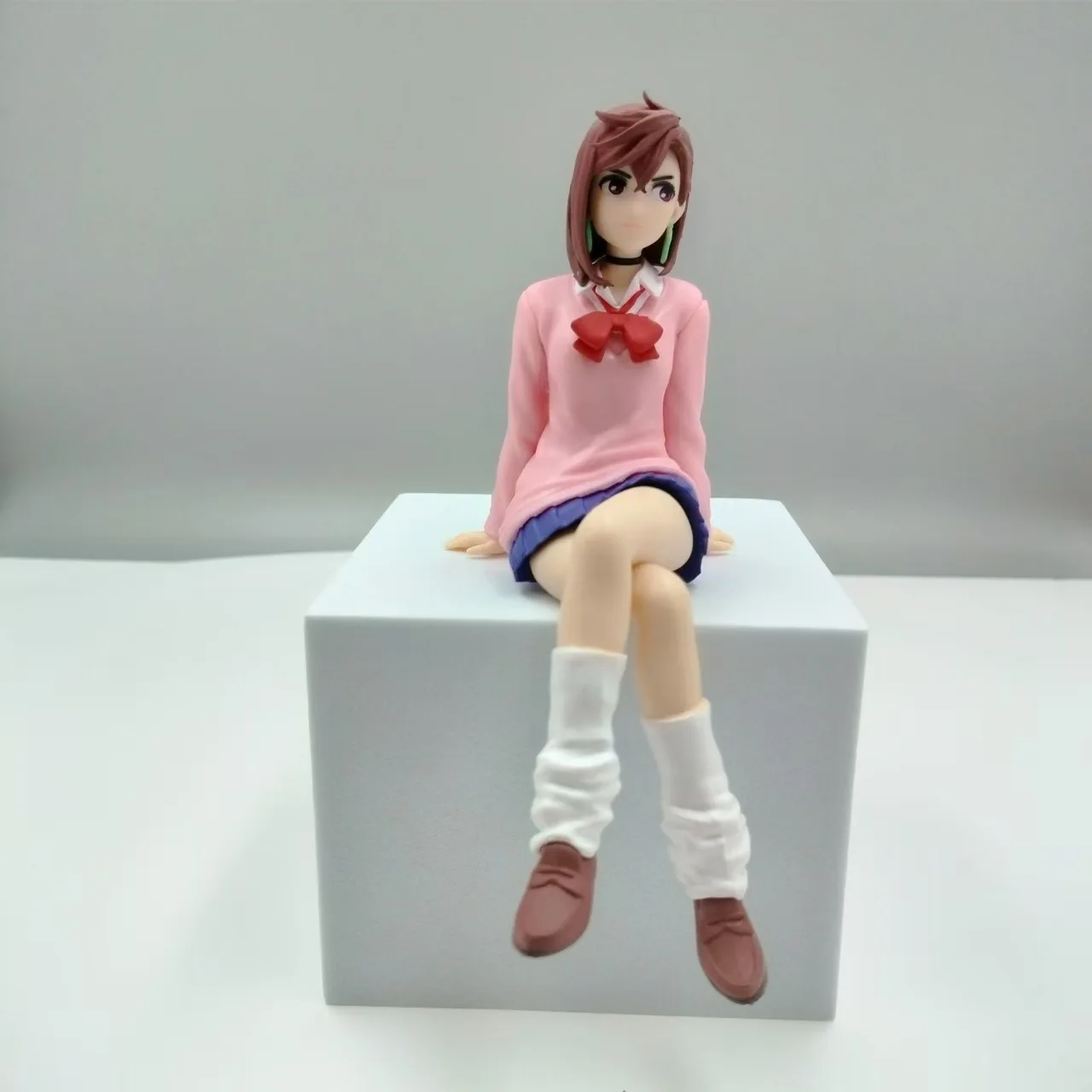 New Anime Dandadan Ayase Momo Shiratori Aira Sitting posture PVC Model Toy Action Figures Gift