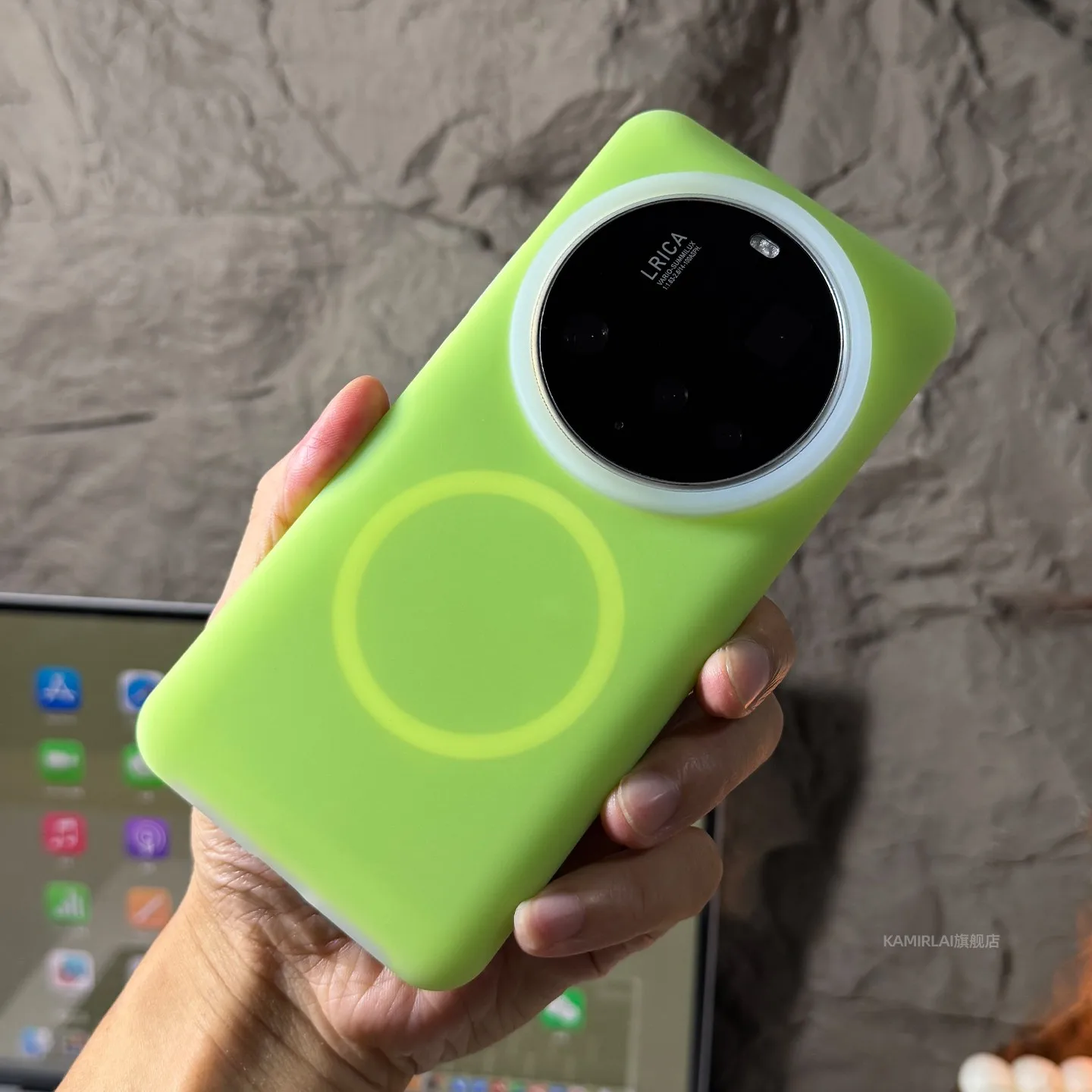Hülle für Xiaomi 17 15 14 Ultra, magnetische, weiche Flüssigsilikon-Schutzhülle mit Fallschutz, Xiaomi 17 Ultra kabellose Ladehülle – Detail 4