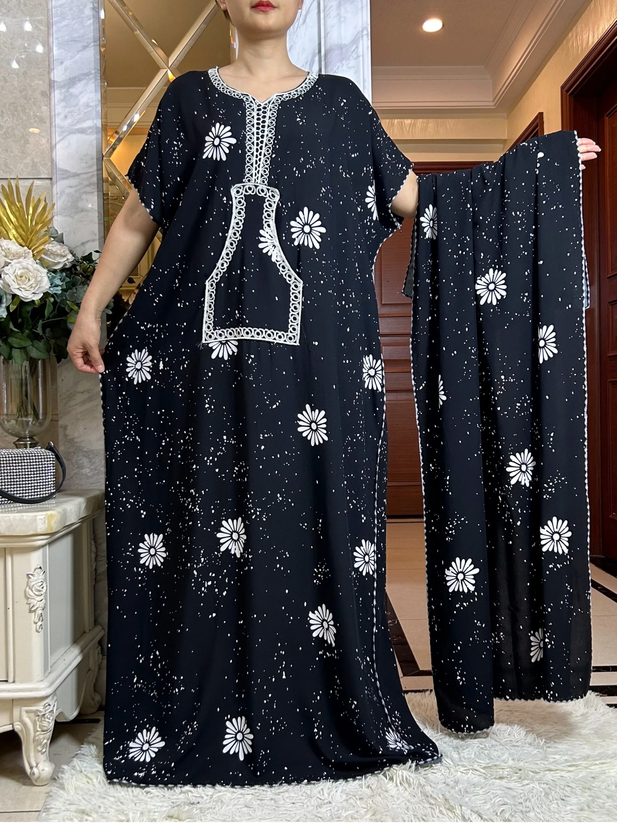 Latest Autumn African Lady Dress With Big Scarf   Cotton Printed Loose Floral Boubou Pocket Maxi Islam Women Short Sleeve Abaya