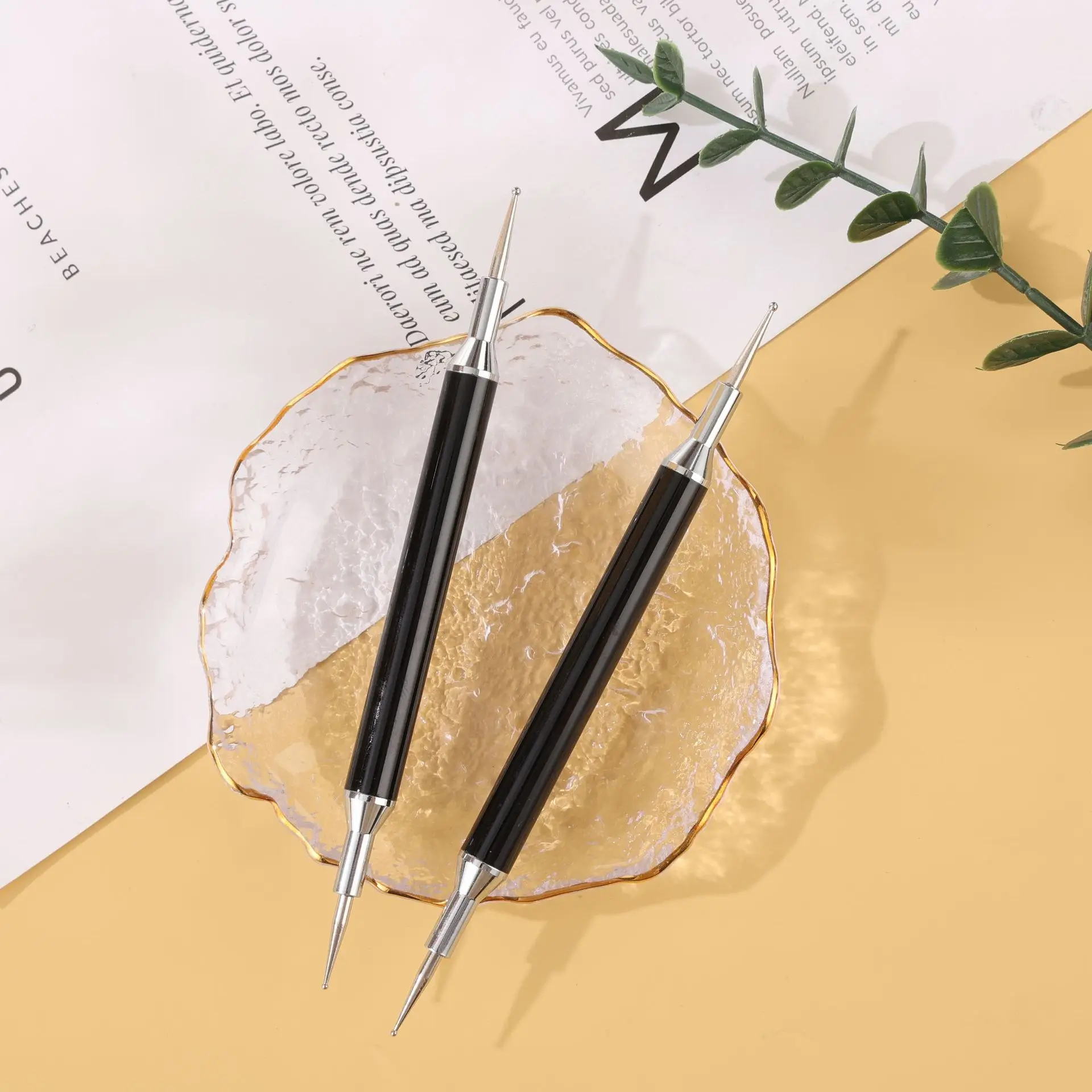 1PC Black Dual-ended Nail Dotting Pen Crystal Beads Handle Rhinestone Studs Picker Wax Pencil Manicure Nail Art Tool