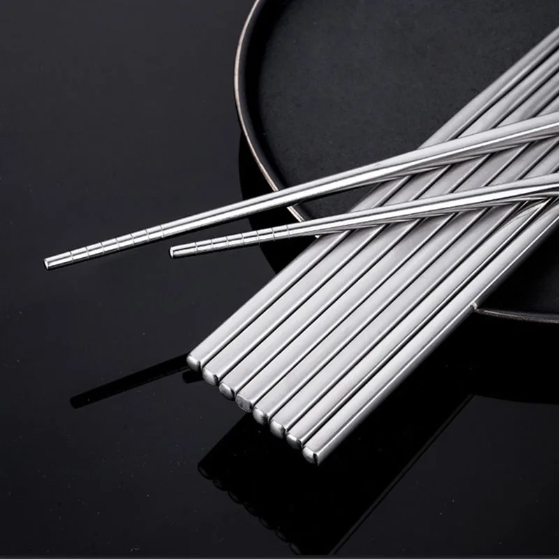 1 Pair/Set,23cm Pure Titanium Chopsticks For Household And Outdoor Camping,Antibacterial,Mold-resistant,Lightweight Tableware