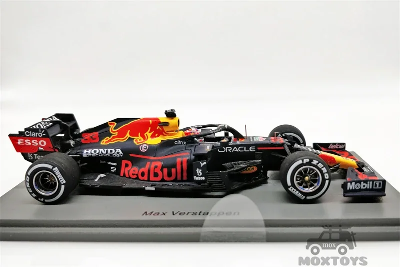 Spark 1:43 F1 2021 RB16B No.33 Winner Dutch MV33 Diecast Model Car