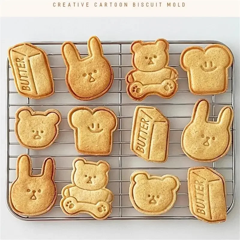 

Cute Animal Cookie Embossing Stamp Little Bear Fish Rabbit Toast Love Heart Shaped Cartoon Biscuit Mold Baking Biscuit Cutters