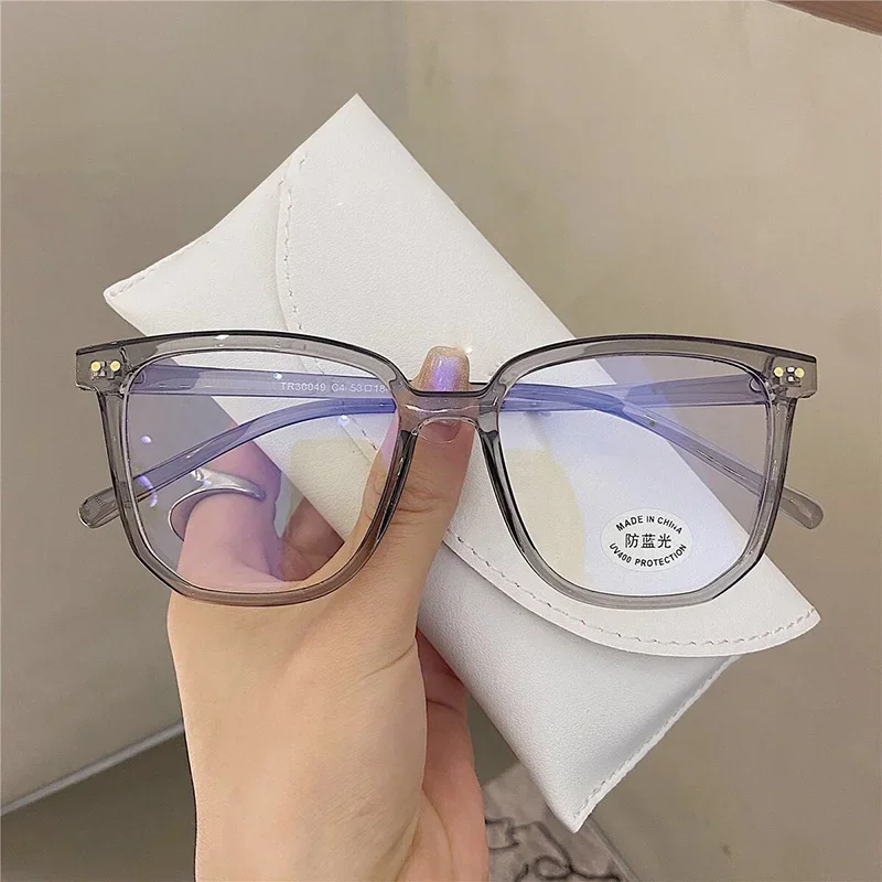 Square Eyewear Transparent Computer Glasses Frame Women Men Anti Blue Light Blocking Glasses Optical Spectacle Eyeglass