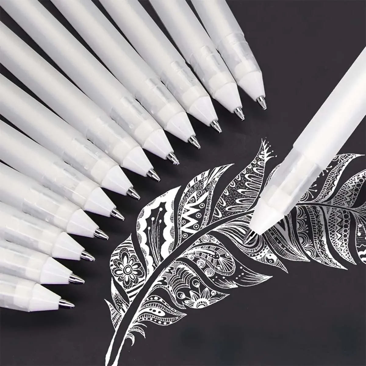 3PCS white highlighter pen, artistic sketching brightening pen,Black background highlight treatment,back to school,Christmasgift