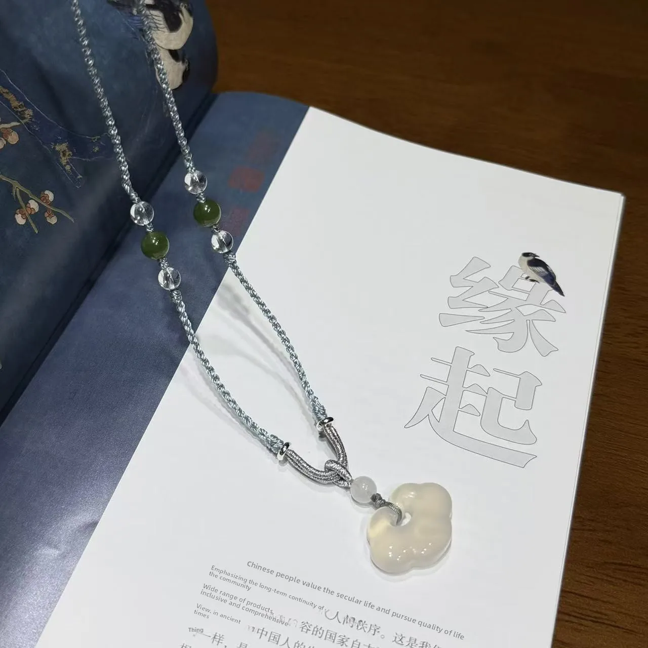 Chinese Style Natural Crystal Longevity Lock Pendant Necklace For Women Auspicious Cloud Lucky Blessing Peace Ruyi Jade Pendant
