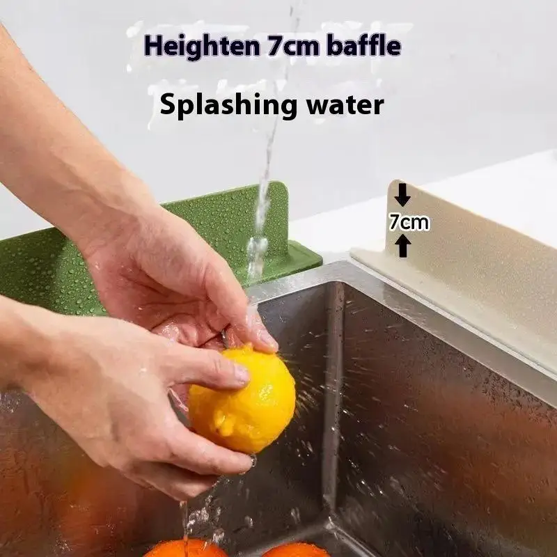 Integrated Suction Cup Silicone Universal Sink Splash Guard Baffle, Kitchen Sink Water Barrier Strip Anti-Splash Protection Tool