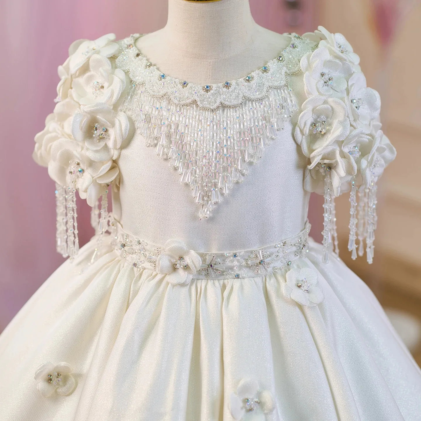 ホワイトフラワーガールドレス結婚式用花アップリケビーズフロアレングス女の子子供の誕生日パーティー初聖体拝領ドレス