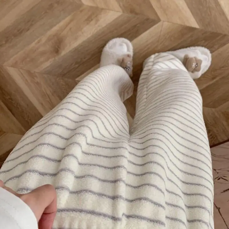 

Women's Pajama Pants Autumn and Winter Flannel Pajama Pants for Women Cozy Striped Fleece Pants Soft Warm New Sleepwear Long