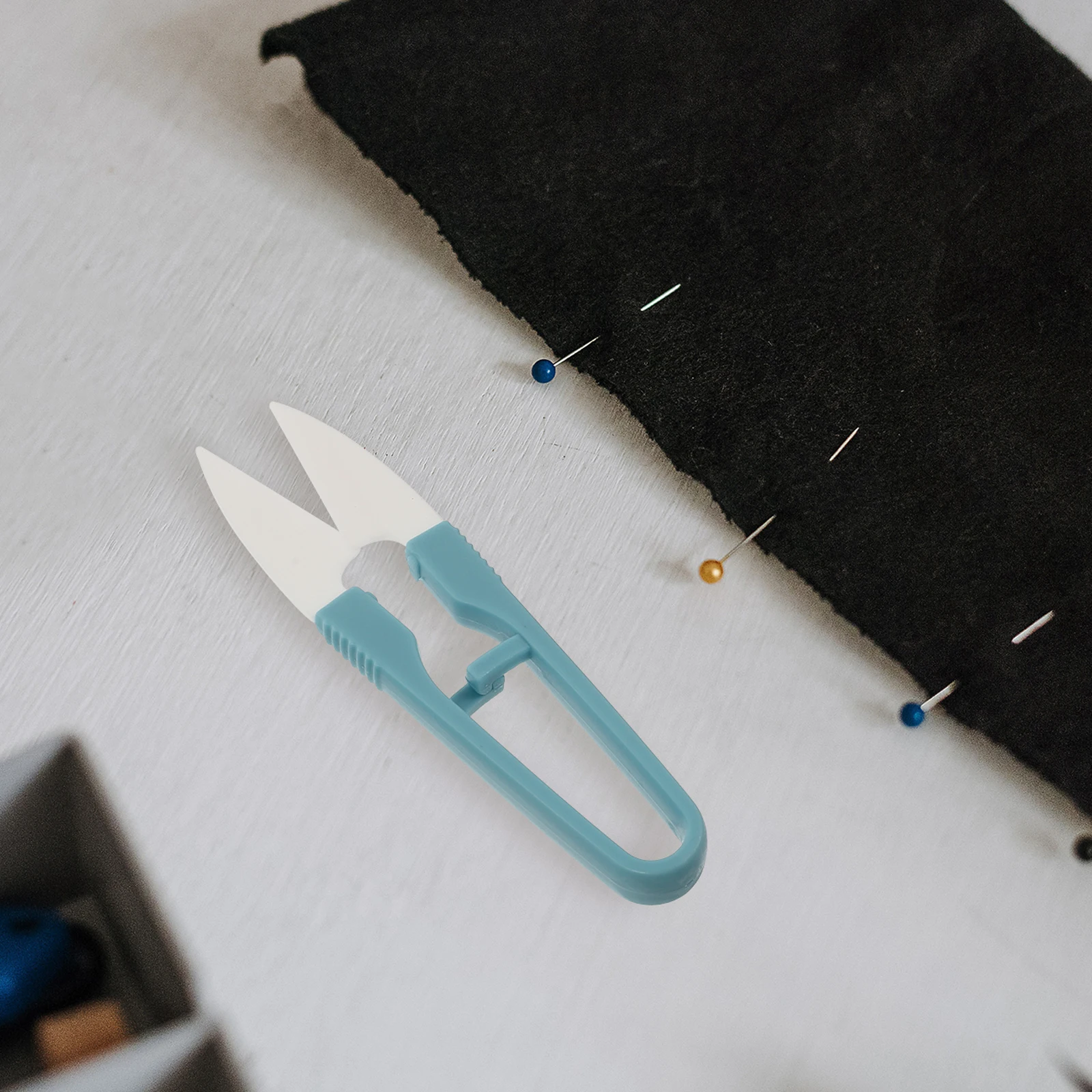 

2pcs Ceramic Blade Plastic Handle Sharp U-Shaped For Embroidery Sewing Craft Scissors Diy Scissors Sewing Accessories Handmade