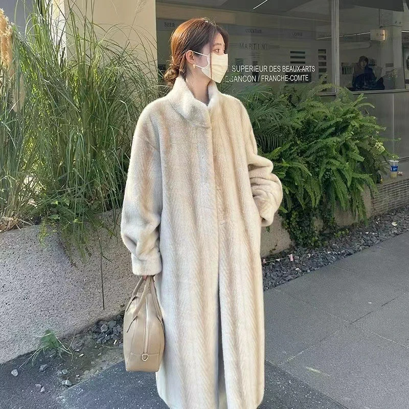 New Style American Retro Eco-friendly Fur Coat Stand-up Collar Thickened Women High-end Knee-length Overcoat  2026 Autumn/Winter