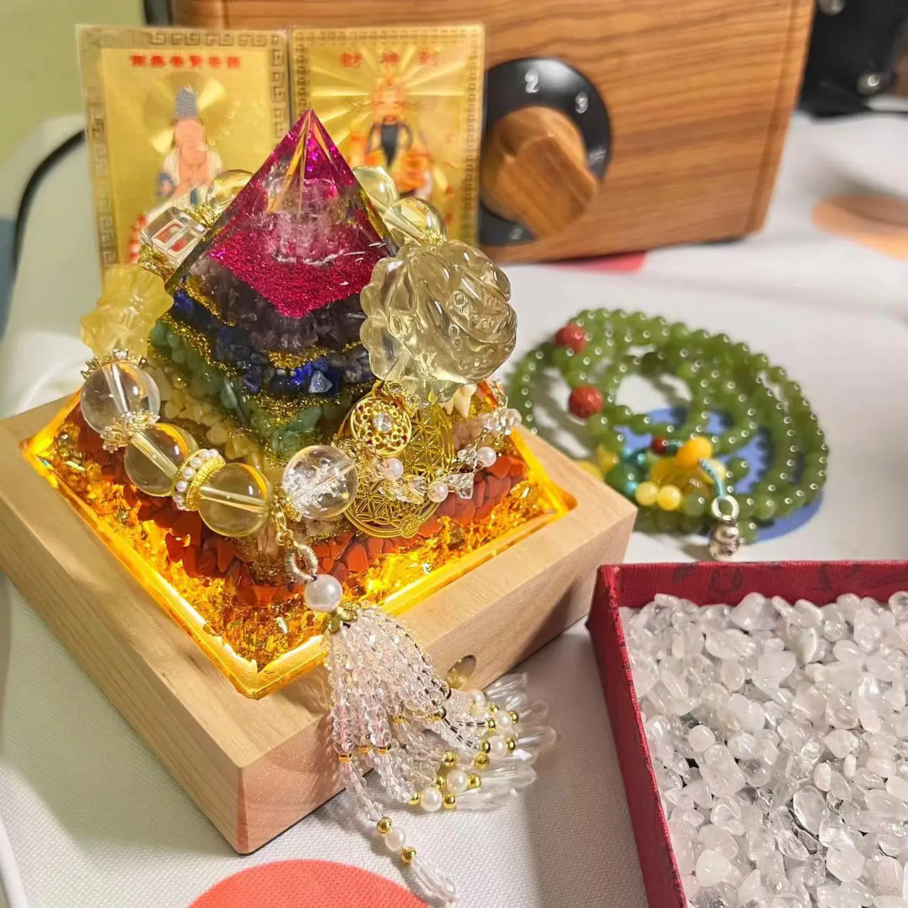8cm Crystal Pyramid Organza Desktop Ornament, Seven Types of Crystals, Handmade Birthday Gift