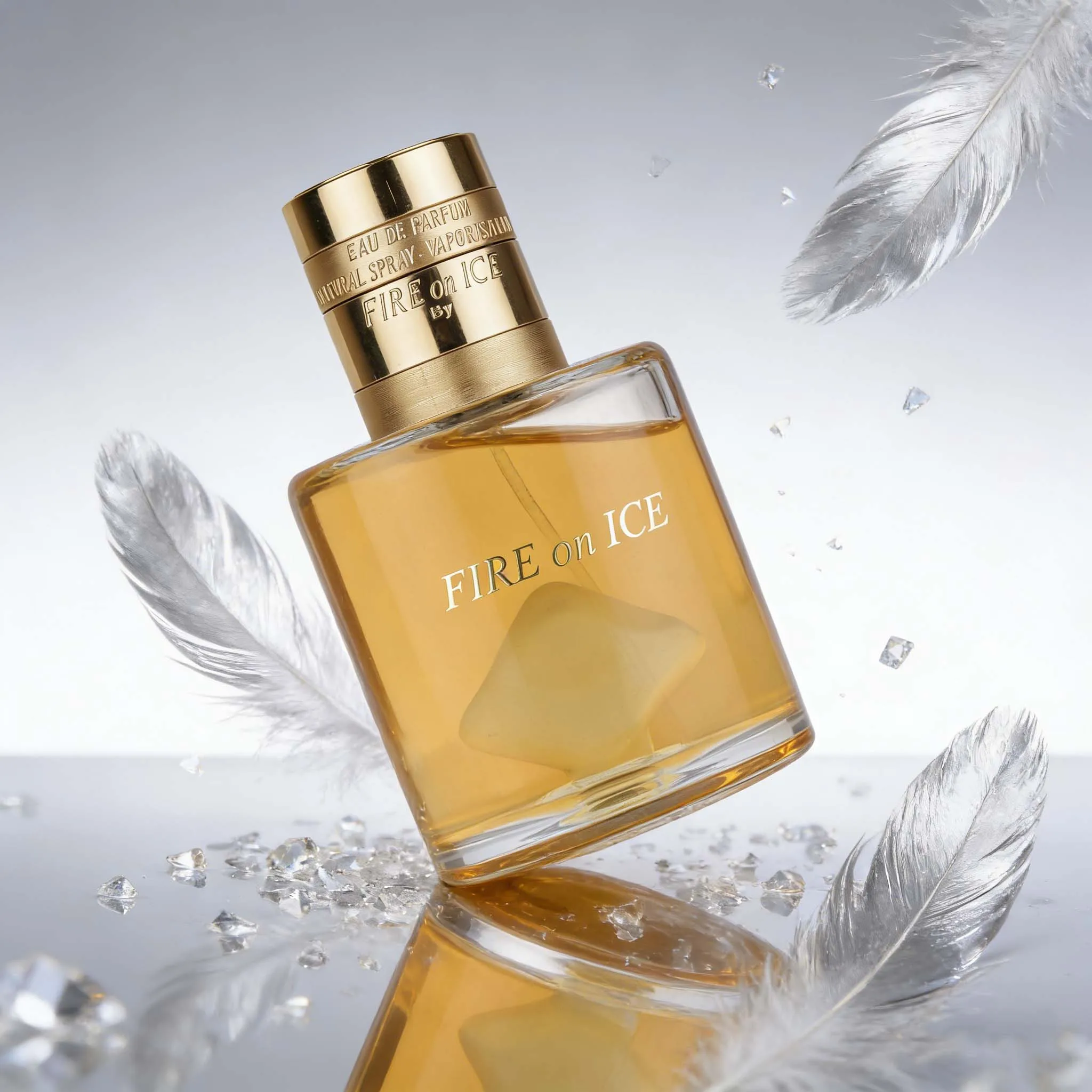 

Fire on Ice Unisex Perfume - Warm Amber & Cool Citrus Notes, Ideal Gift for Any Occasion.