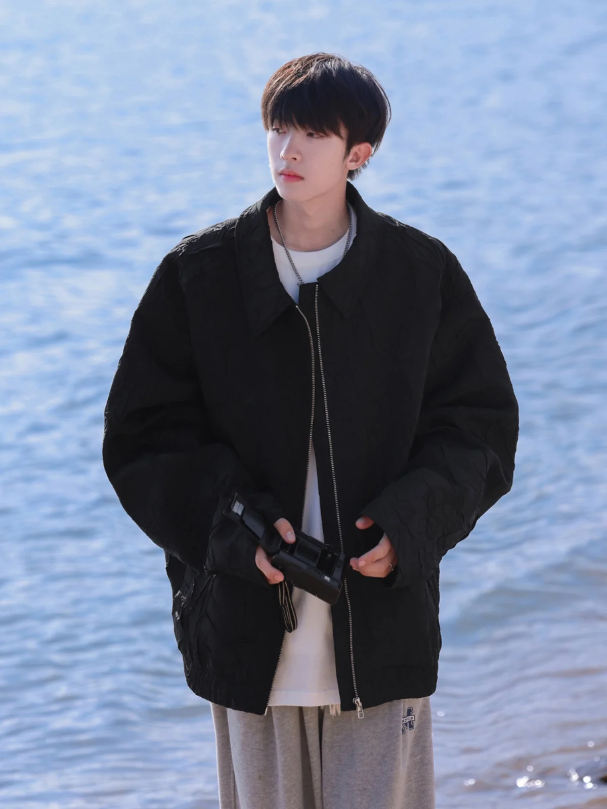 

Мужская демисезонная куртка для активного отдыха, повседневная спортивная одежда, модная подростковая одежда свободного кроя с молнией, декорированная, с защитой от сминания