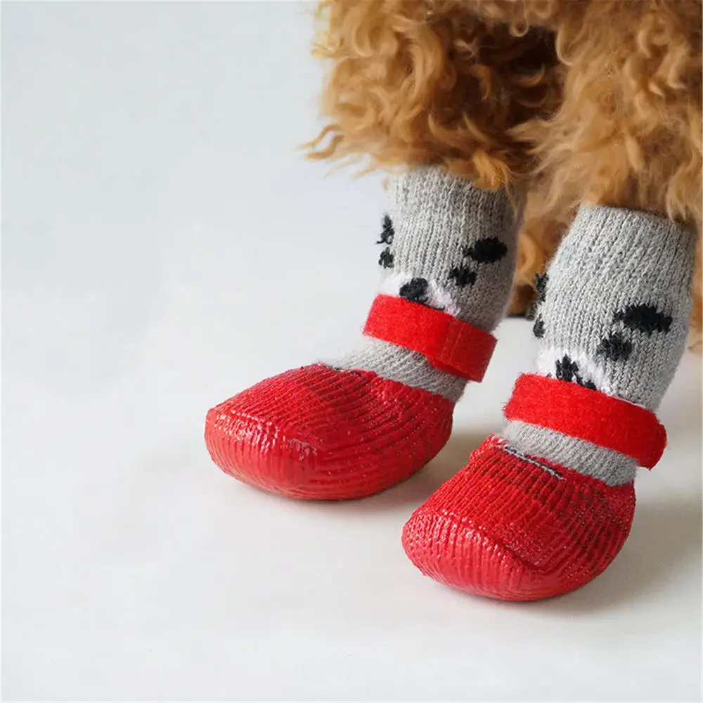 Calcetines de peluche para perros y cachorros, zapatos impermeables para gatos, cubierta de pie antiarañazos, calcetines antisuciedad para mascotas, calcetines cálidos de punto para perros y gatos pequeños