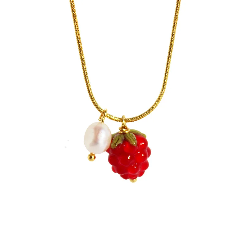 

Autumn Winter Fruit Charms Pendant Coloured Glaze Red Strawberry Freshwater Pearl Snake Chain Sweet Raspberry Necklace for Women