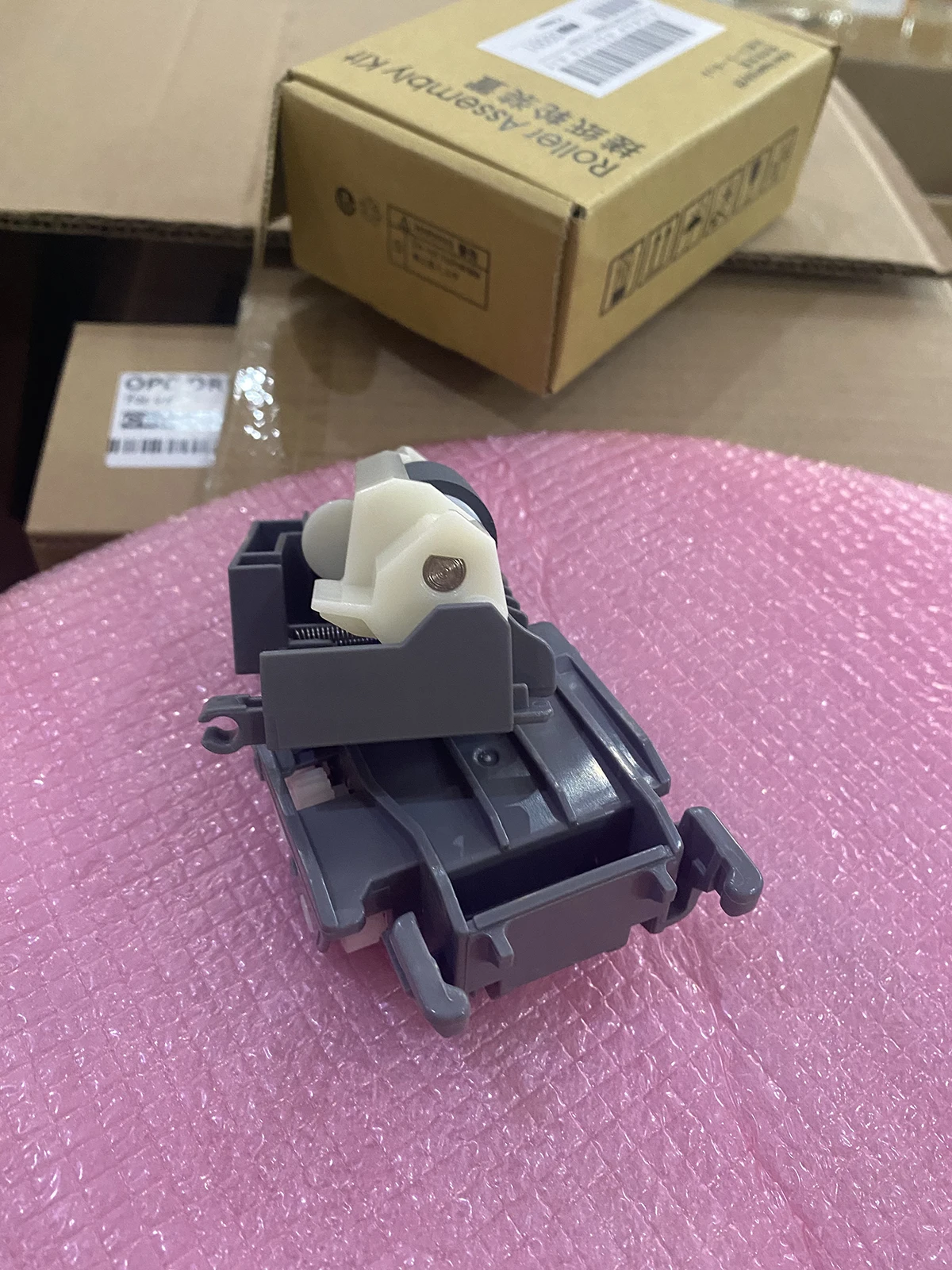 1X C12C938261 Paper Pickup Roller for EPSON M5399 M5899 WF C5390 C5890