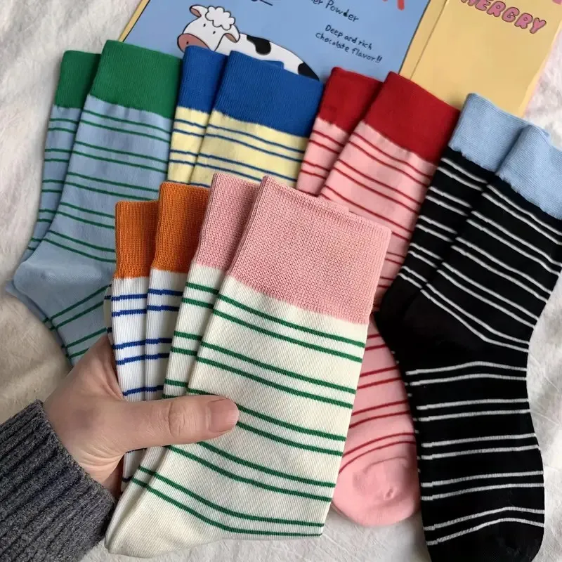 1/6 Pairs Frauen Bunte Gestreifte Mitte Rohr Socken Frühling Sommer Schweiß Absorbieren Atmungsaktive Dopamin Farbe Passenden Casual Socken – Detail 4