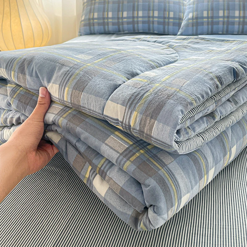New Plaid Summer Quilt Soft Skin-friendly Breathable Blanket Summer Refreshing Duvet Machine Washable Quilted Comforter Thin