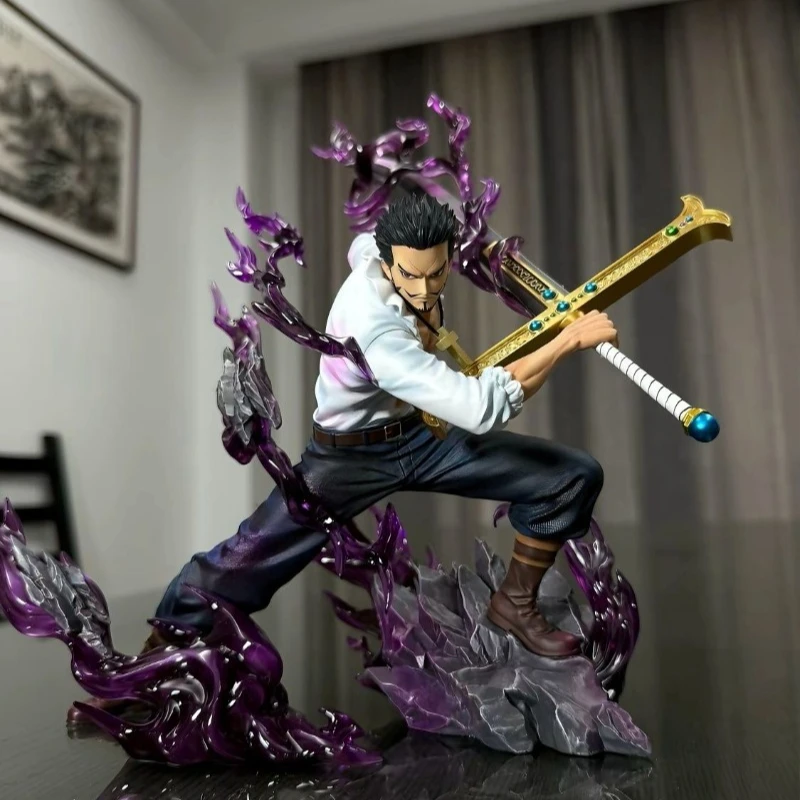 Tianhui Dracule Mihawk Limited Edition One Piece GK Handheld Trendy Toy Model Gift Anime Figure Japanese Comics Animation Theme