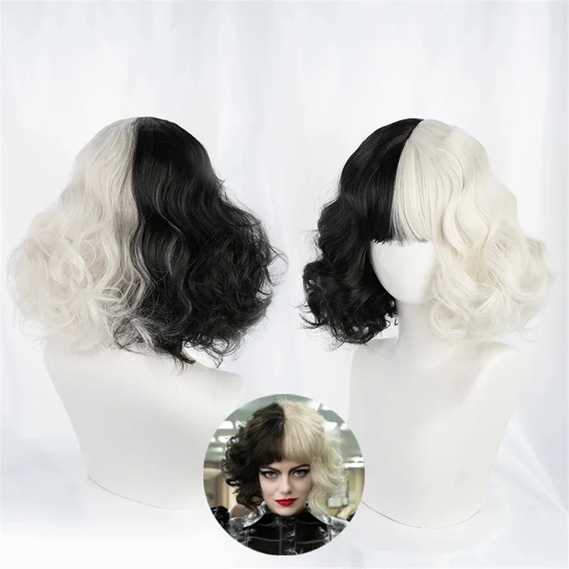 

2025 11 CRUELLA Deville De Vil, черный, белый цвет с челкой, короткий боб, термостойкие волосы, костюм для косплея на Хэллоуин, вечерние парик + Wi