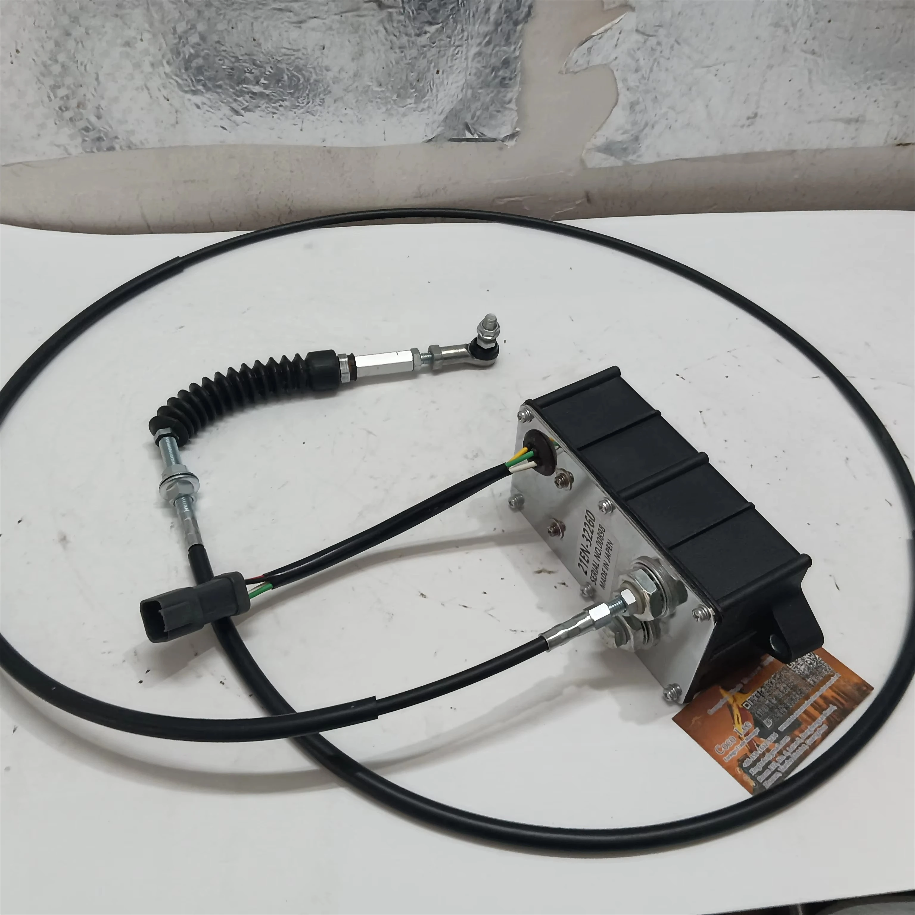 

Деталь экскаватора 21EN-32260 21EN-32380 21EN-32300 Двигатель дроссельной заслонки экскаватора для двигателя дроссельной заслонки R210-7 R330LC-9 R220LC-9