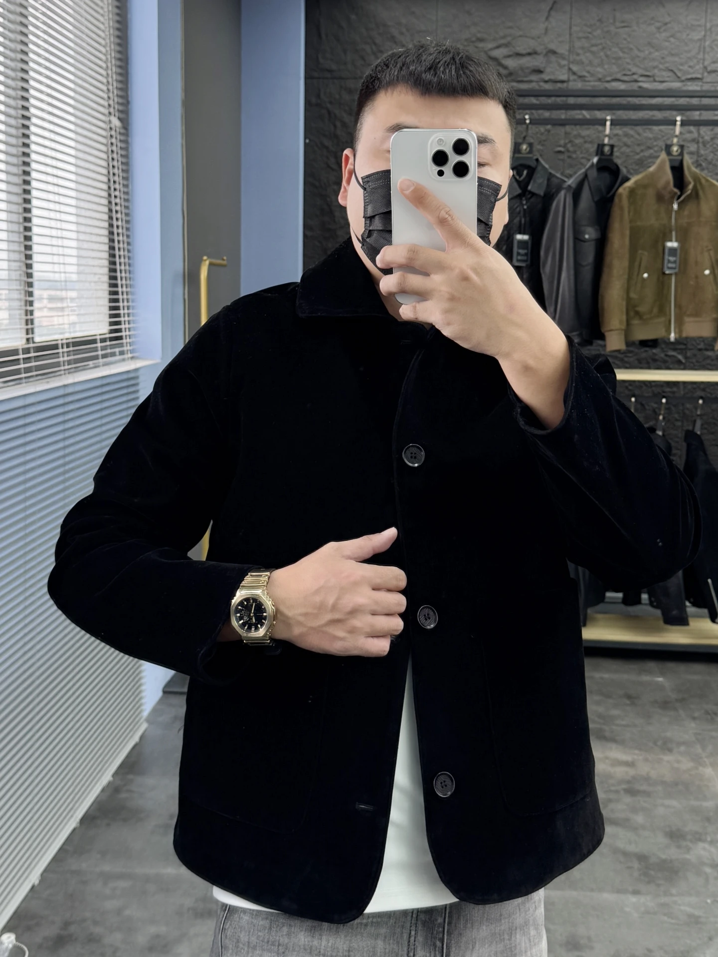 

Svip Men's Casual Suede Suit Jaet Bla Lapel Autumn Faion Urban Sle Long Sve Stand Fit Single Button Closure