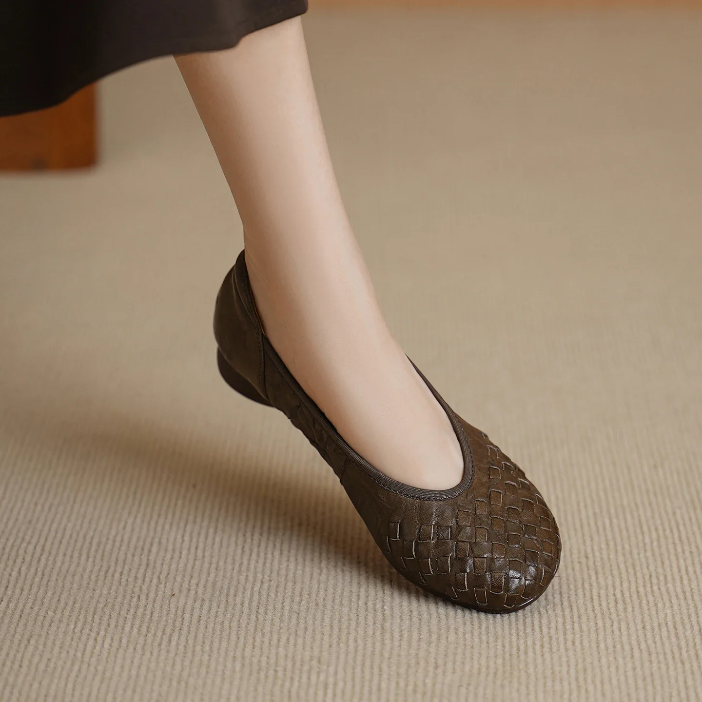 Genuine Leather Women Ballet Flats Woven Braided Vamp Slip On Shallow Mouth Elastic Collar Low Chunky Heel TPU Sole Spring Black