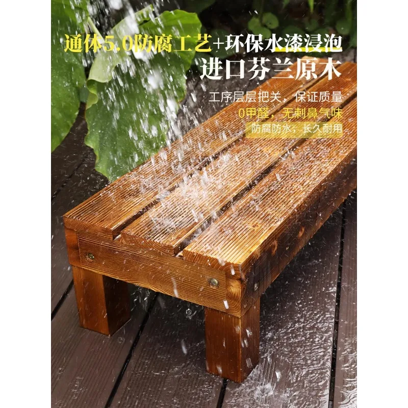 Outdoor two-step steps, foot balcony, wooden staircase, entrance staircase, stepboard, wooden floor, booster stool