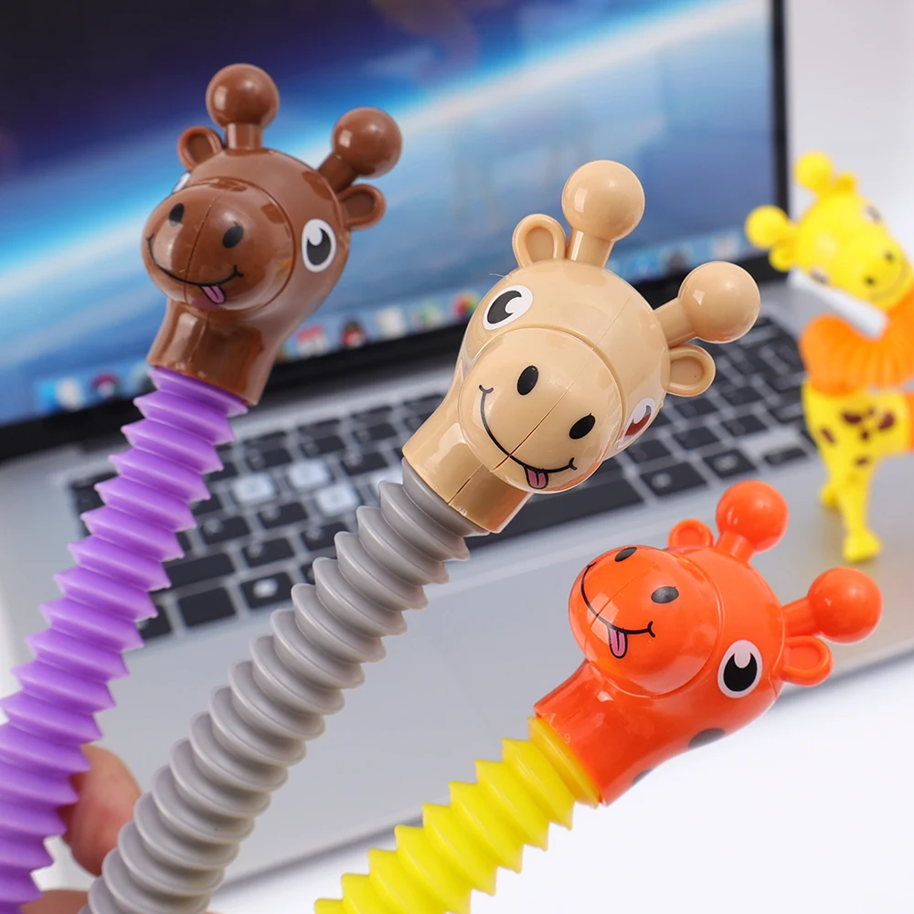 Creative Suction Cup Telescopic Tube Giraffe Toy for Kids  DIY Funny Stretch Giraffe Decompression Baby Puzzle Educational Toys