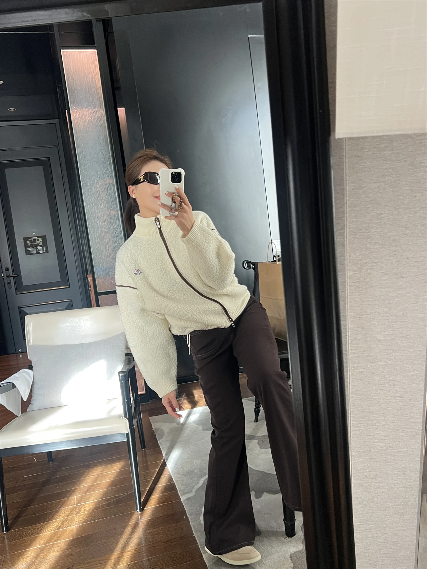 

Зимние женские джинсы с высокой талией, утягивающие, с высоким подъемом, эластичные, с легким расклешением, повседневные, из хлопка, с передним карманом