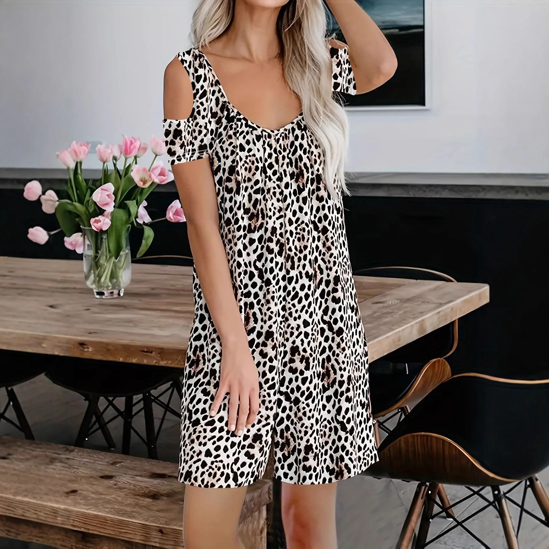 

Летние и весенние бестселлеры: женские повседневные шорты-комбинезон с леопардовым принтом, широкие брюки на бретелях, плюс сайз, сексуальный дизайн.