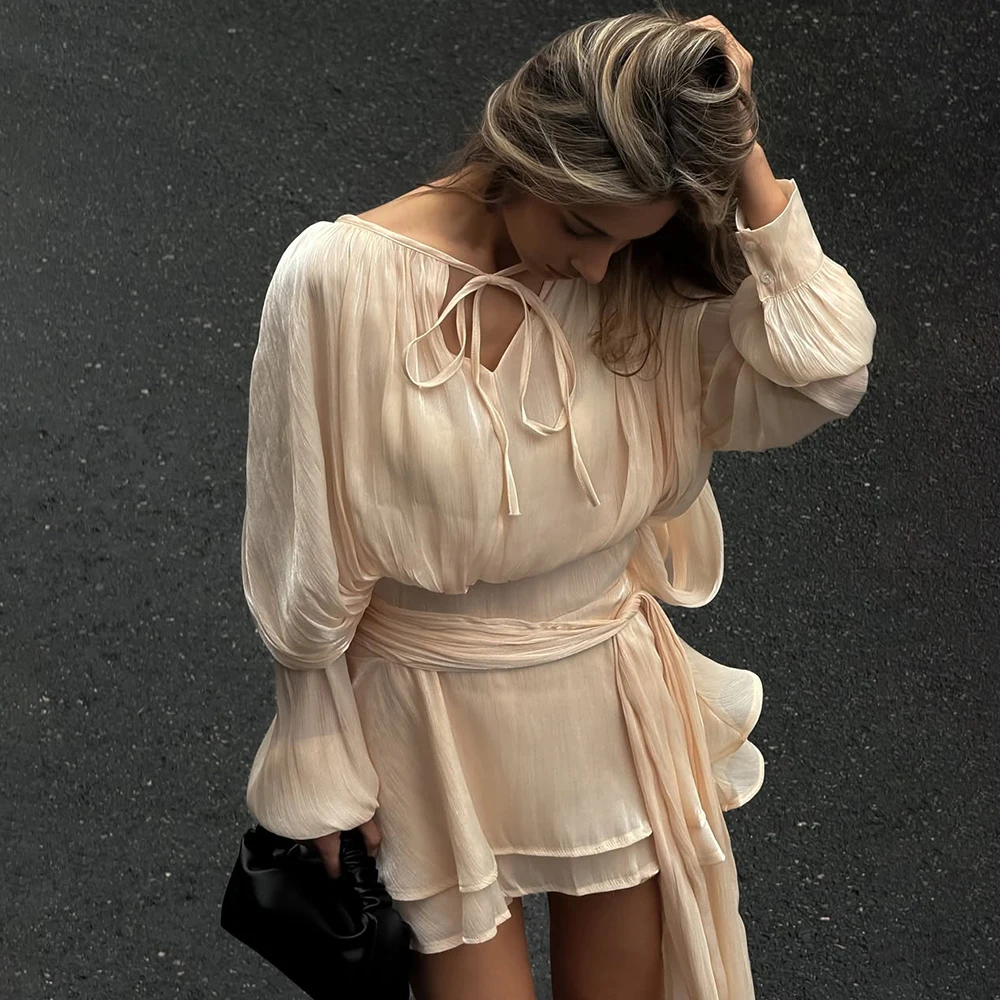 Ticketsx zomer glanzende een schouder skinny geplooide mini-jurk elegante effen ruches lange mouwen vestidos dame feestavondjurk