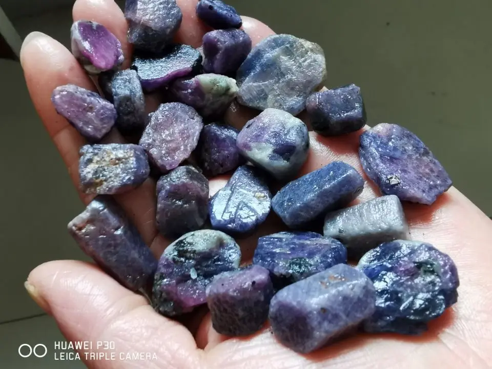 Nice Lot 500 Cts Natural Pink Colour Winza Sapphire Rough From Tanzania