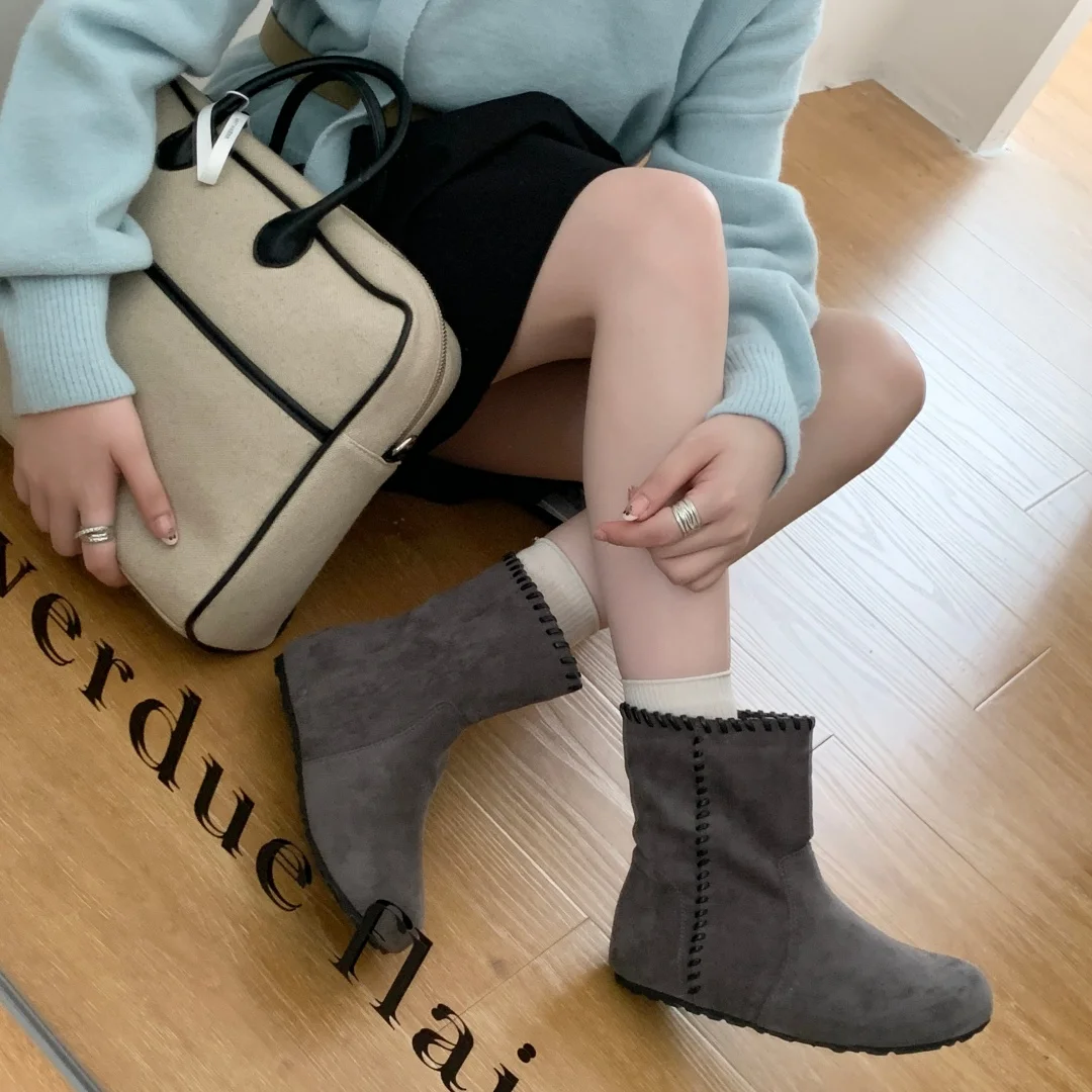 height increasing Shoes Woman casual narrow band Ankle Boot faux suede round toe modern Boots vintage slip on western Boots