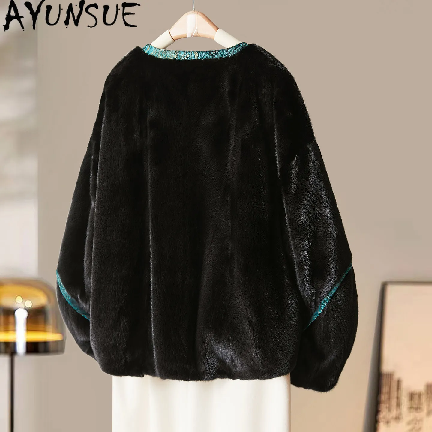 AYUSNUE Natural Mink Fur Coat Women Clothing 2026 Warm Whole Mink Fashion Winter Jacket Woman Short Loose Fit Casaco Feminino