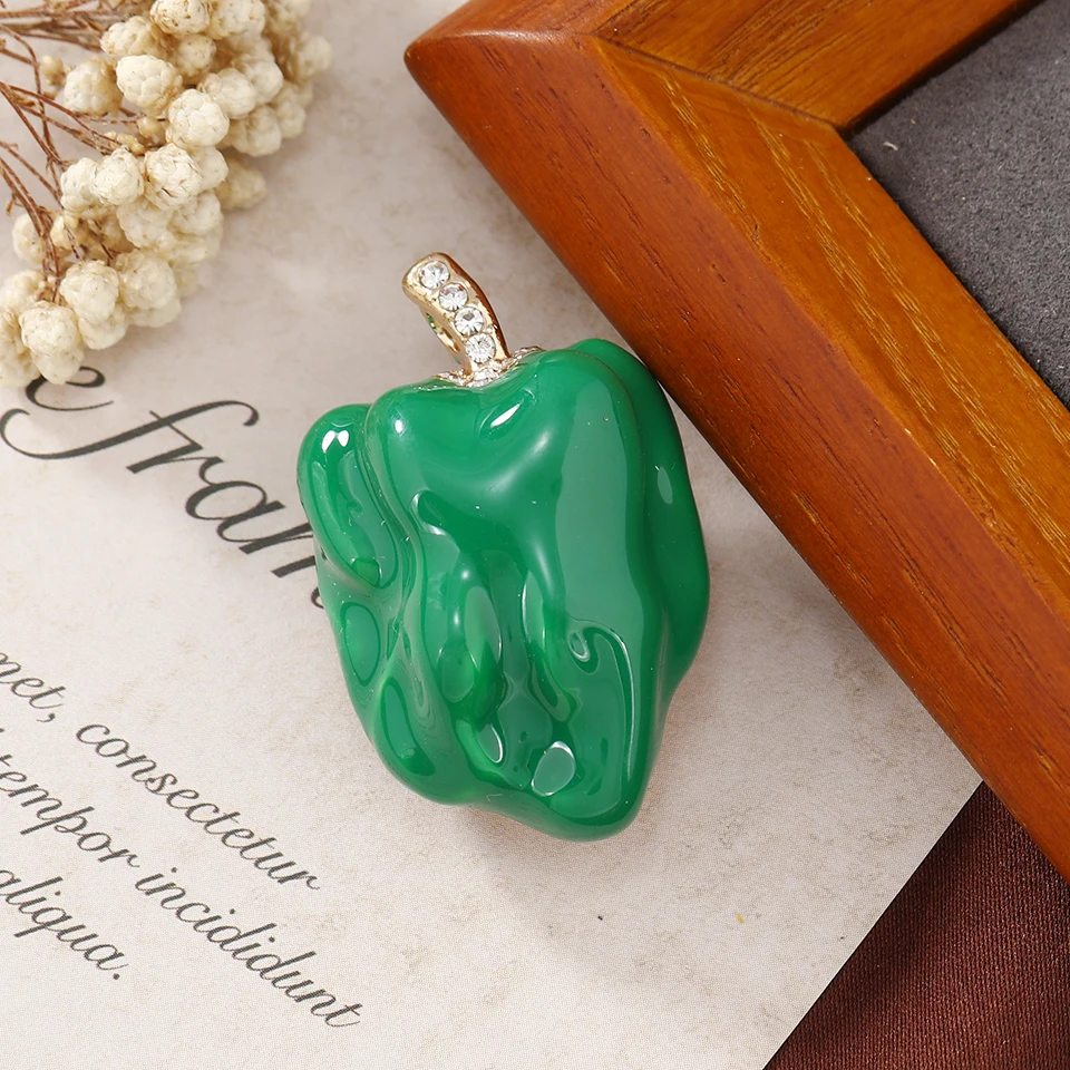 Muylinda Green Vegetable Fruit Enamel Loofah Brooch Exquisite Harajuku Shirt Collar Clip Pins Women Corsage Brooch Pin