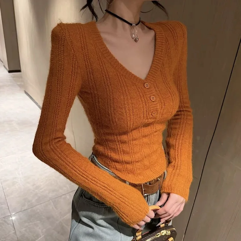 تي شيرت نسائي تريكو بقصة ضيقة مفرغة بطبقة أساسية من مزيج القطن المريح طويل Sve V-Ne