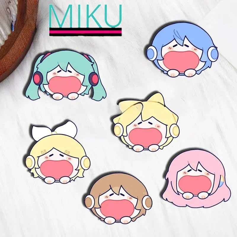 Hatsune Miku Brooch Anime Cartoon Cute Diy Itabag Clothes Decoration Pendant Japanese Kawaii Girly Heart Holiday Gift Six Packs