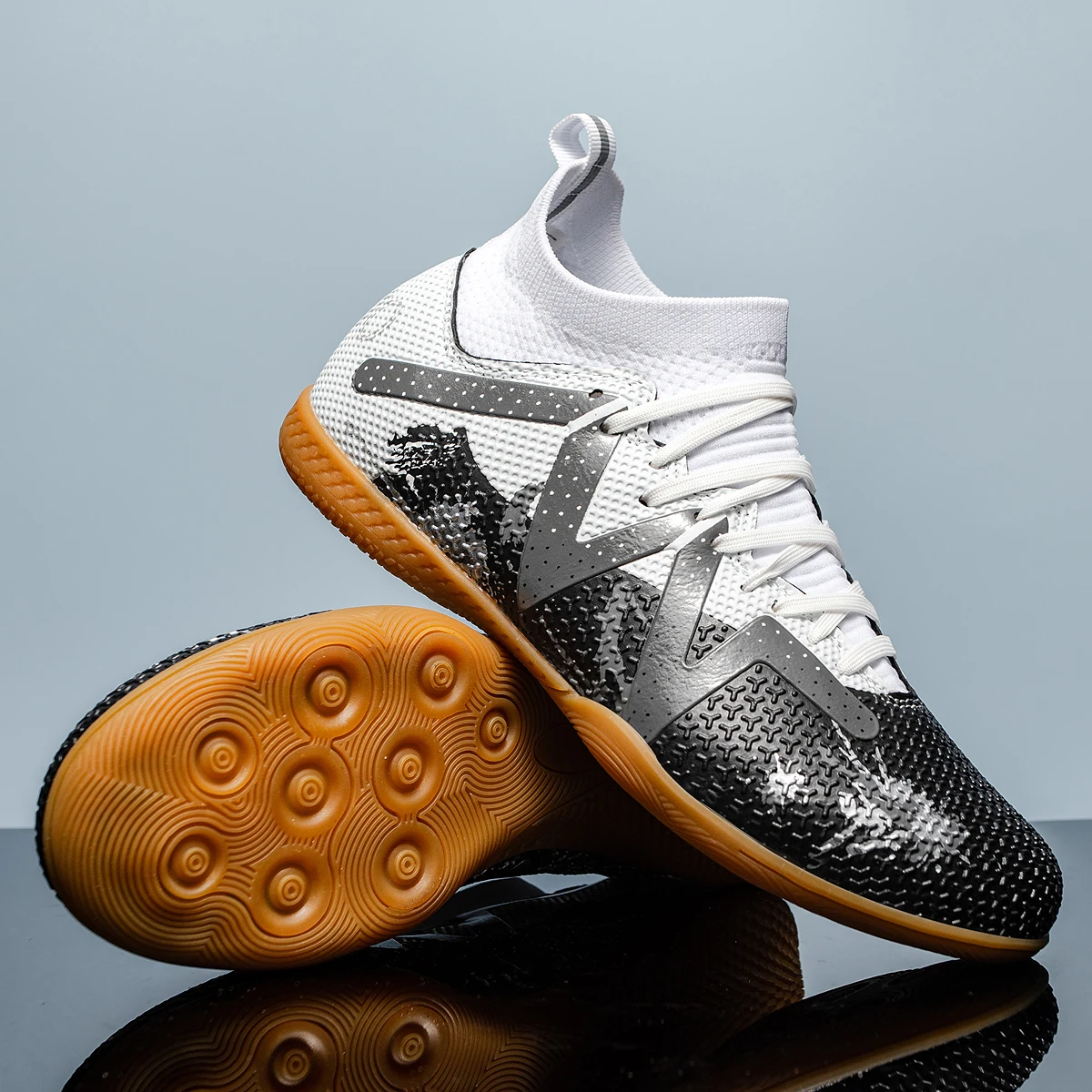 جديد الرجال أحذية كرة القدم المجتمع المرابط أحذية كرة القدم المهنية داخلي سريع ملعب كرة القدم الأحذية حذاء رياضة الصبي التدريب الأصلي