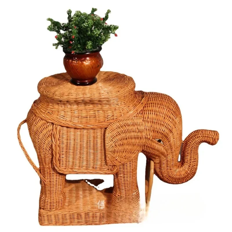 Woven elephant ornament rattan elephant decoration handmade rattan photography ornament