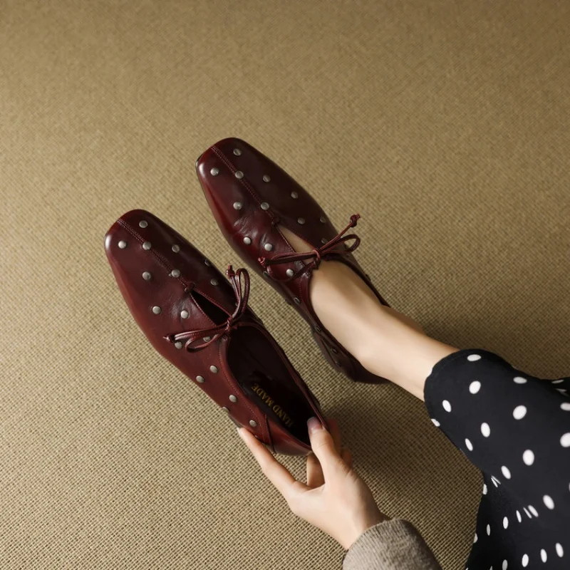 2025 New Style Spring Women Single Shoes Square Toe Low Heel Rivet Decoration Femme Leather Shoes Retro Versatile Ladies Loafers