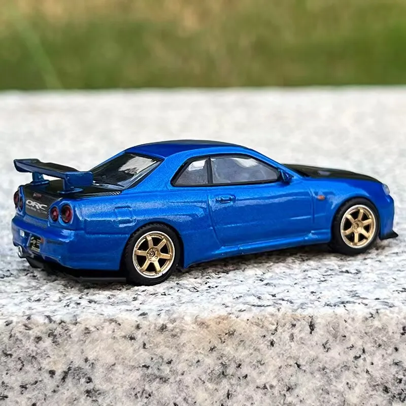 1:64 Nissan Skyline GTR R34 Alloy Sports Car Model Simulation Diecasts Metal Racing Car Vehicles Model Collection Toys Gift