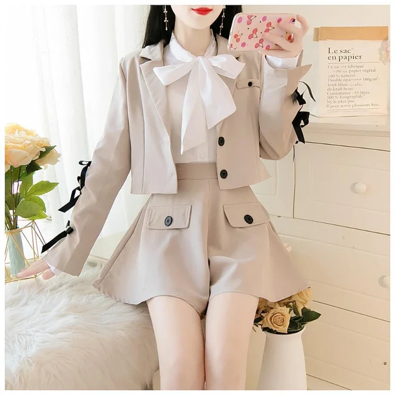 2025 autumn new Korean style small fragrance trend fashion lady small suit small suit jacket + short skirt three-piece female