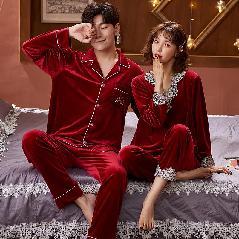 

Autumn Winter Elegant Velvet Sleepwear Comfortable Warm Gold Velour Long Sleeve Women Men Home Clothes Set