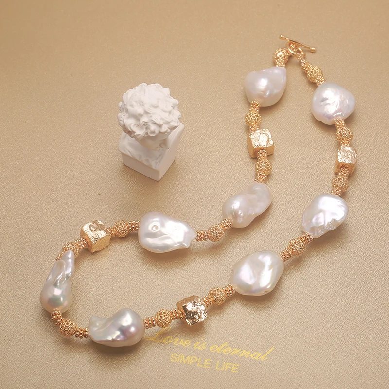 Natural freshwater White dazzling Baroque pearl Chokers necklace Heavy industry design light luxury temperament clavicle chain